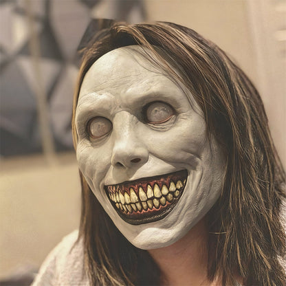 🎃 Creepy Horror Halloween Mask - Realistic Detailing with Adjustable Straps, Terrifying Effect for Parties & Pranks 👻✨